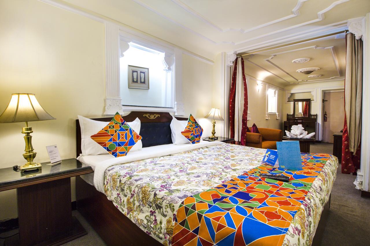 Hotel Sugan Niwas Palace Джайпур Екстериор снимка